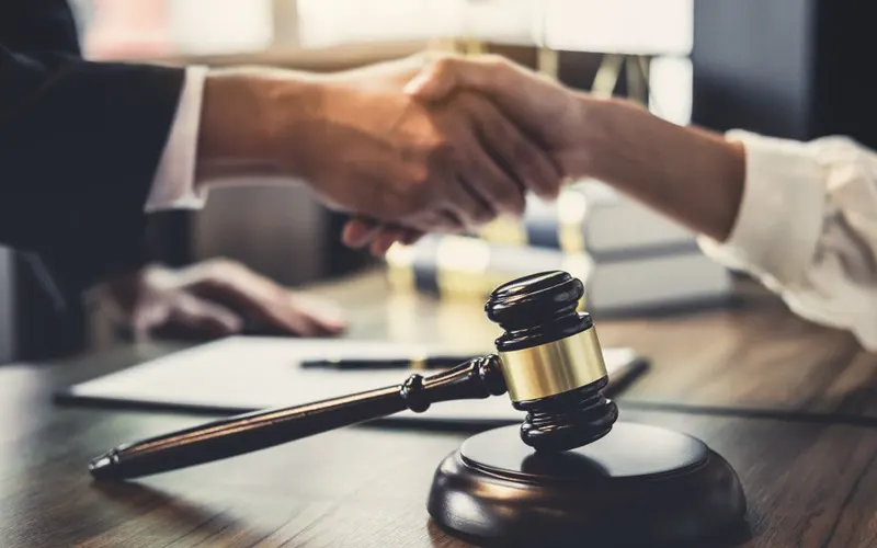 مشاوره حقوقى